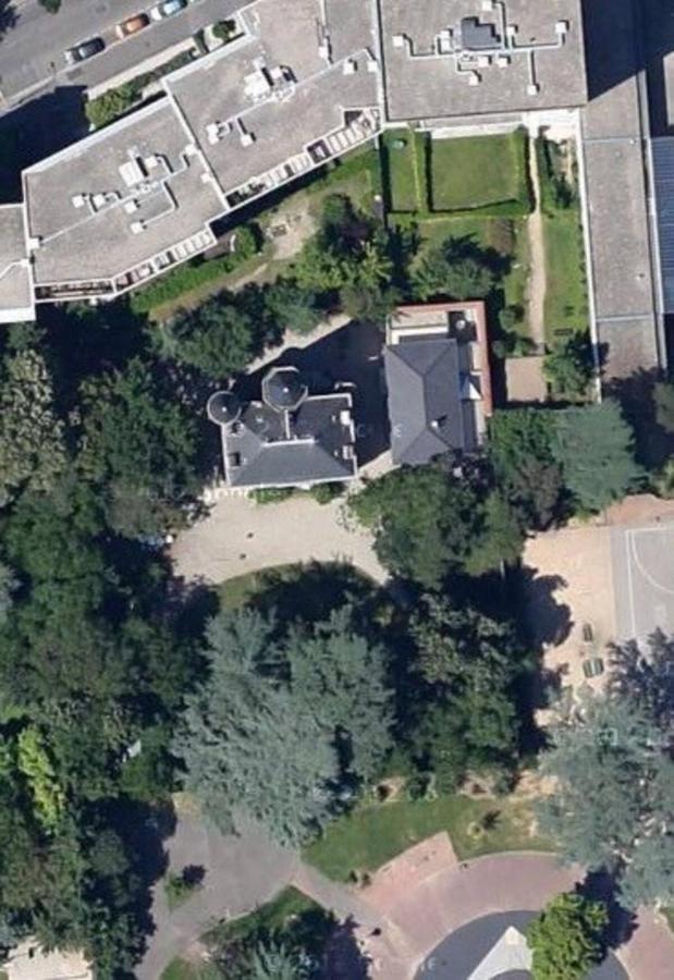 Chateau Grandclement Lyon Villeurbanne Niveau Rdc - Tresor Cache En Ville Avec Vue Piscine Et Parc Вийёрбан Экстерьер фото